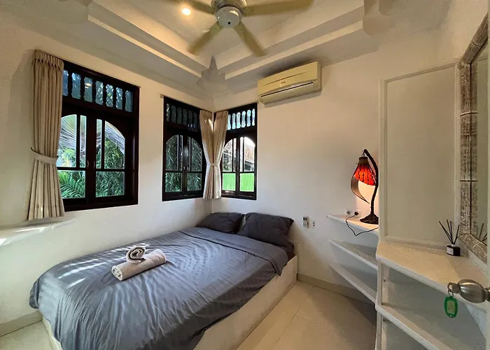 Blue Lagoon 3 Bedroom Near And Airport Apartamento *